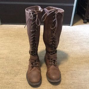 Women’s Knee High Lace Up Boots